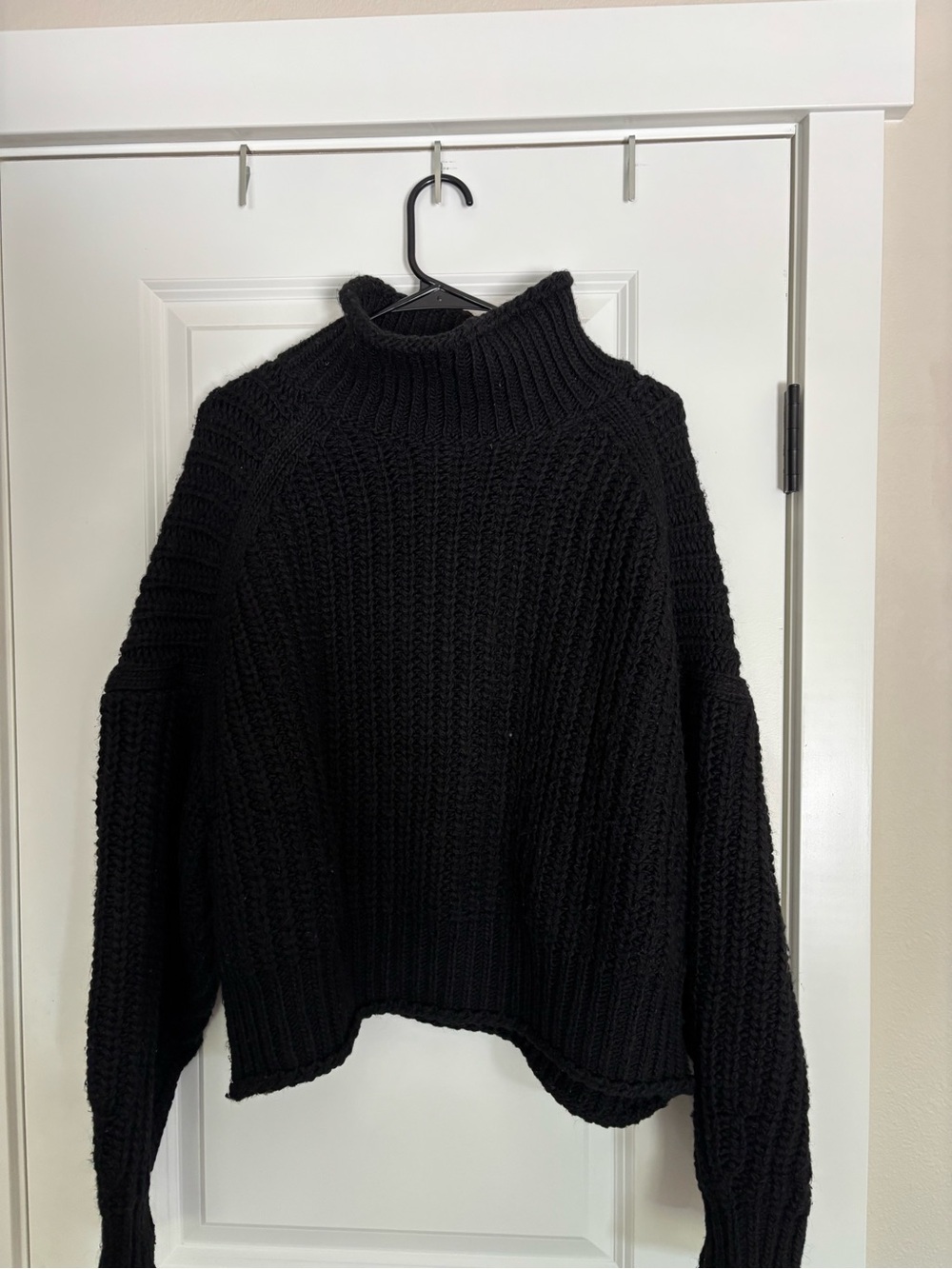 Forever 21 Black Chunky Ribbed Turtleneck Sweater